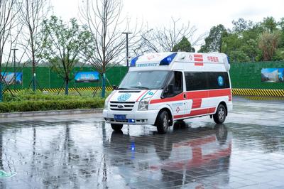 大運會醫療服務保障全面演練 移動CT車、5G救護車與體檢車協同出擊